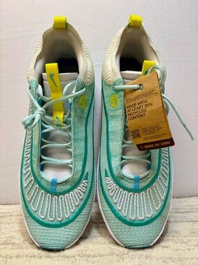 Nike Cosmic Unity 3 Size 18 Men Jade Ice Volt NEW No Box Rare